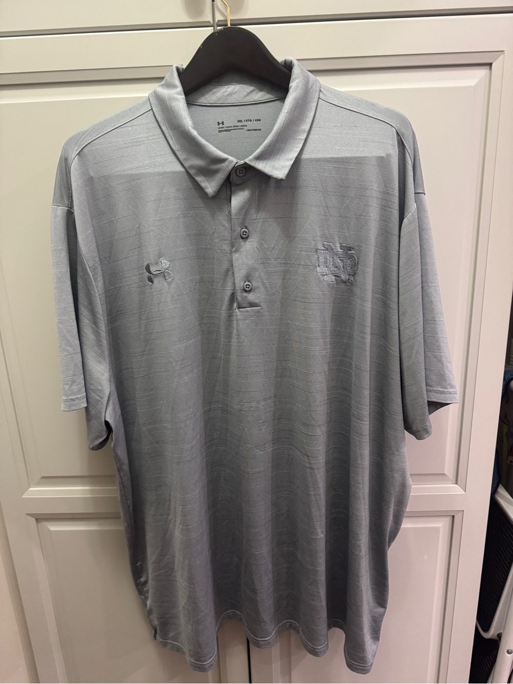 Under Armour Notre Dame Men’s Polo 4XL Gray HeatGear